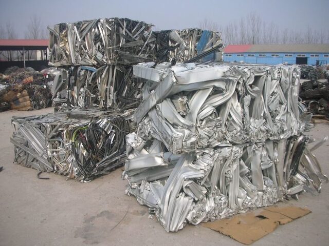 Phế Liệu Huỳnh Liên. Chuyên: Dọn kho xưởng, văn phòng miễn phí và thu mua phế liệu giá cao toàn quốc